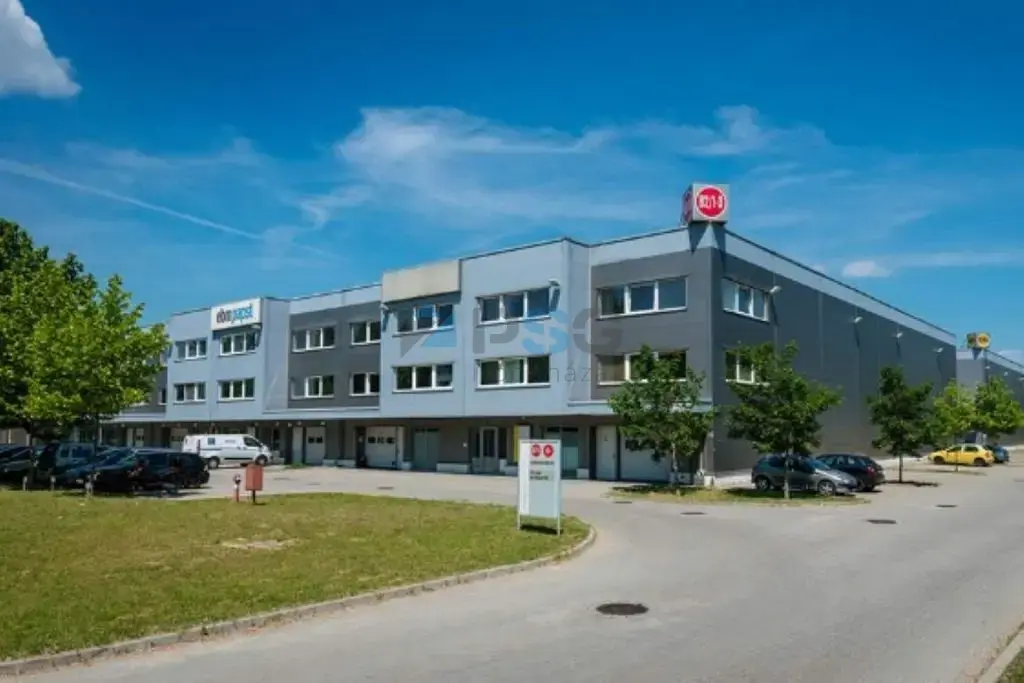LOGIN Business Park