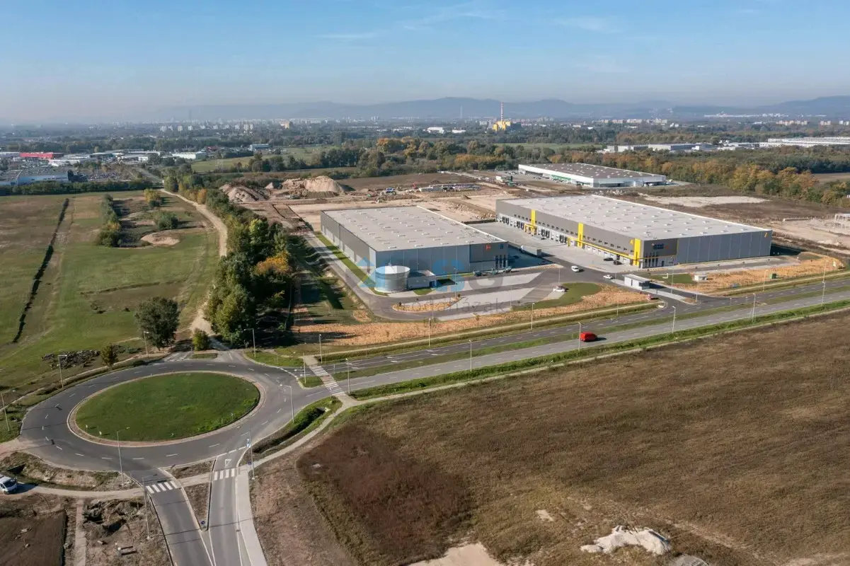 East Gate PRO Business Park