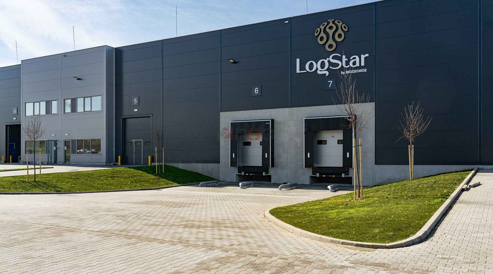 LogStar Park West Gate